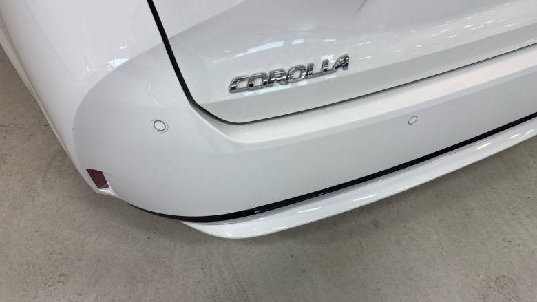 Toyota Corolla 1.8 VVT-i Hybrid Icon Tech 5dr CVT Hybrid Estate